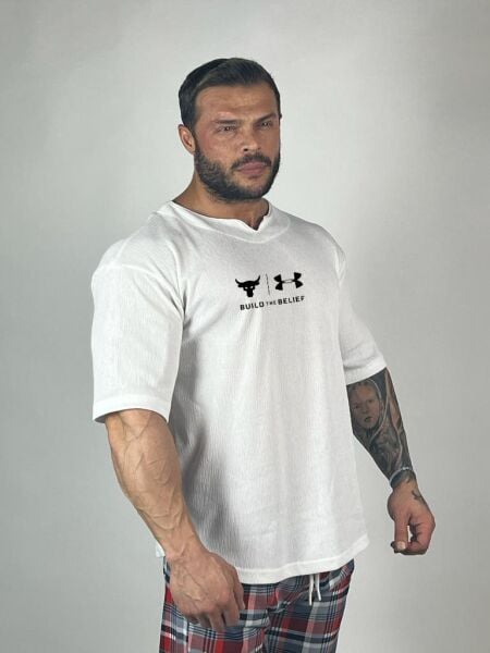 UNDER ARMOUR OVERSİZE TŞÖRT BEYAZ