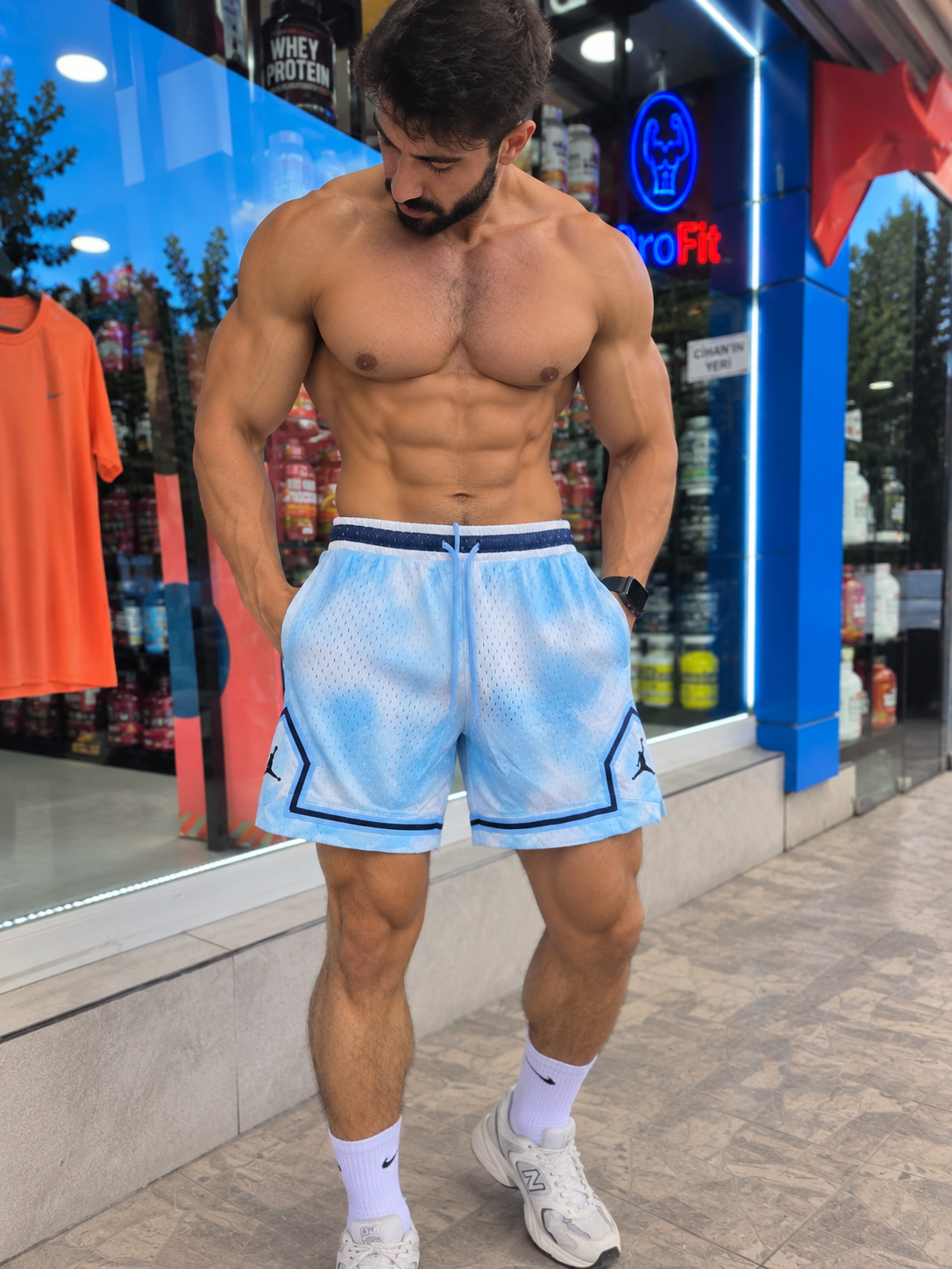 Jordan Tarz Oversize Şort – Sokak Modasının Efsanesi! Medium - AÇIKMAVİ